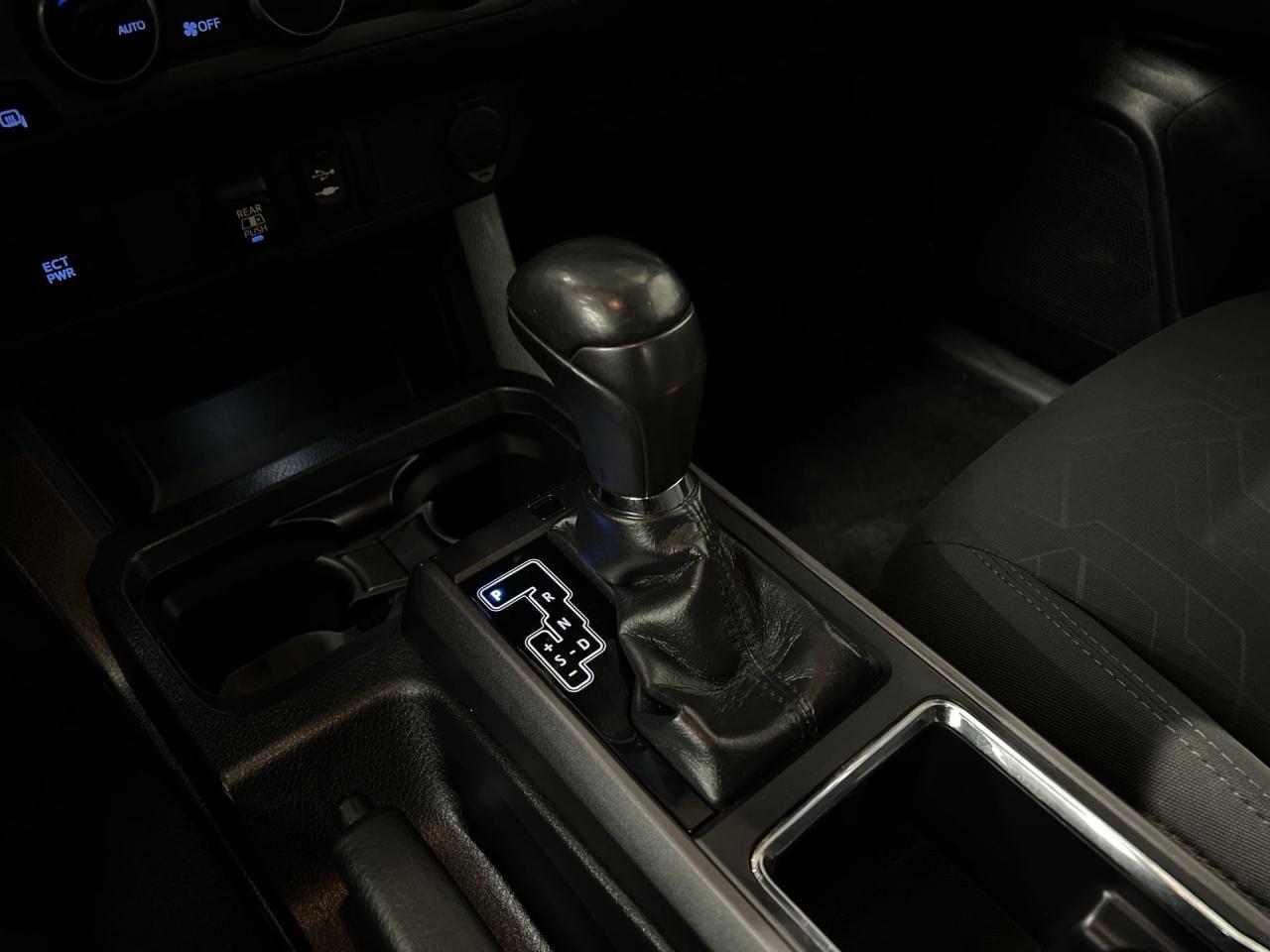 2019 Toyota Tacoma TRD SPORT 4X4 | DBL CAB | HTD SEATS | CARPLAY Photo