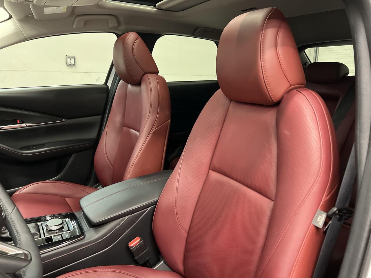 2025 Mazda CX-30 GT AWD | RED LEATHER | SUNROOF | 360 CAM | CARPLAY Photo