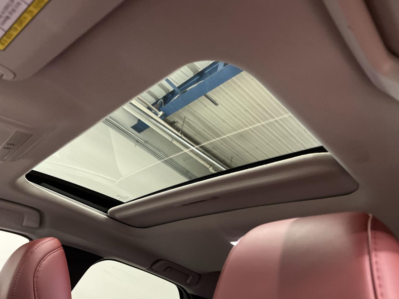 2025 Mazda CX-30 GT AWD | RED LEATHER | SUNROOF | 360 CAM | CARPLAY Photo