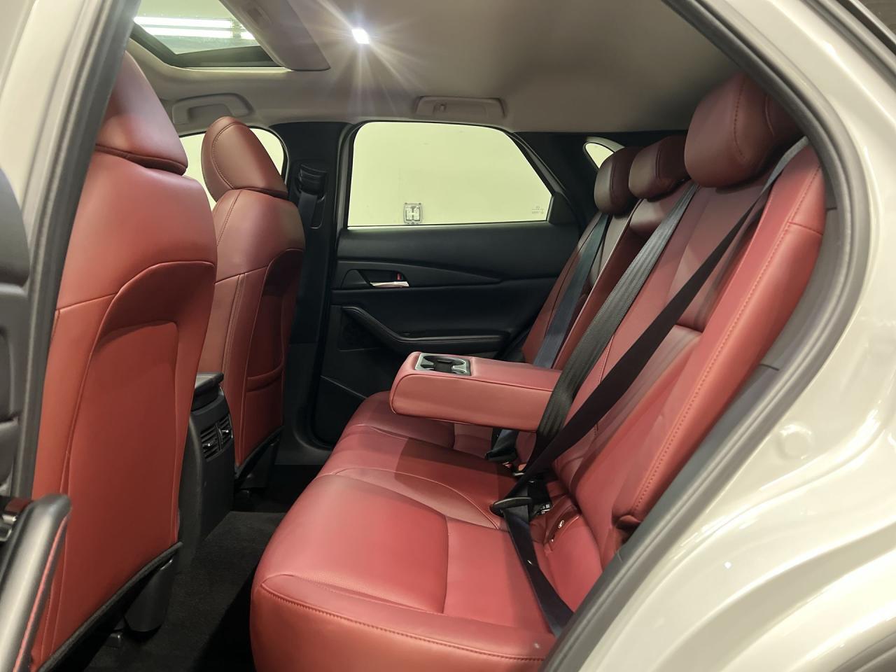 2025 Mazda CX-30 GT AWD | RED LEATHER | SUNROOF | 360 CAM | CARPLAY Photo