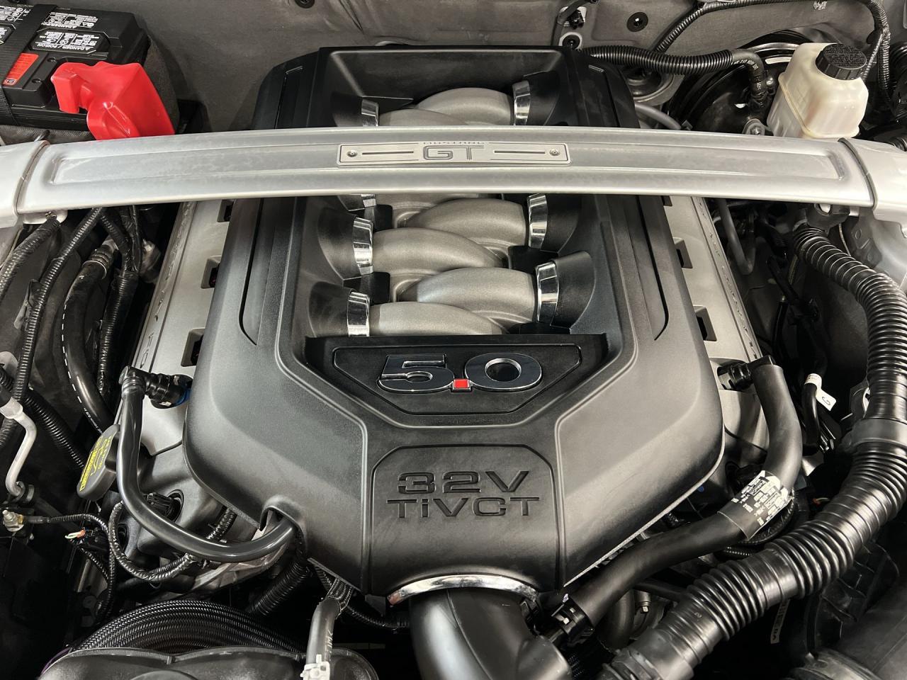 2013 Ford Mustang GT | ONLY 14,000KMS! | 412HP 5.0L | RED LEATHER Photo