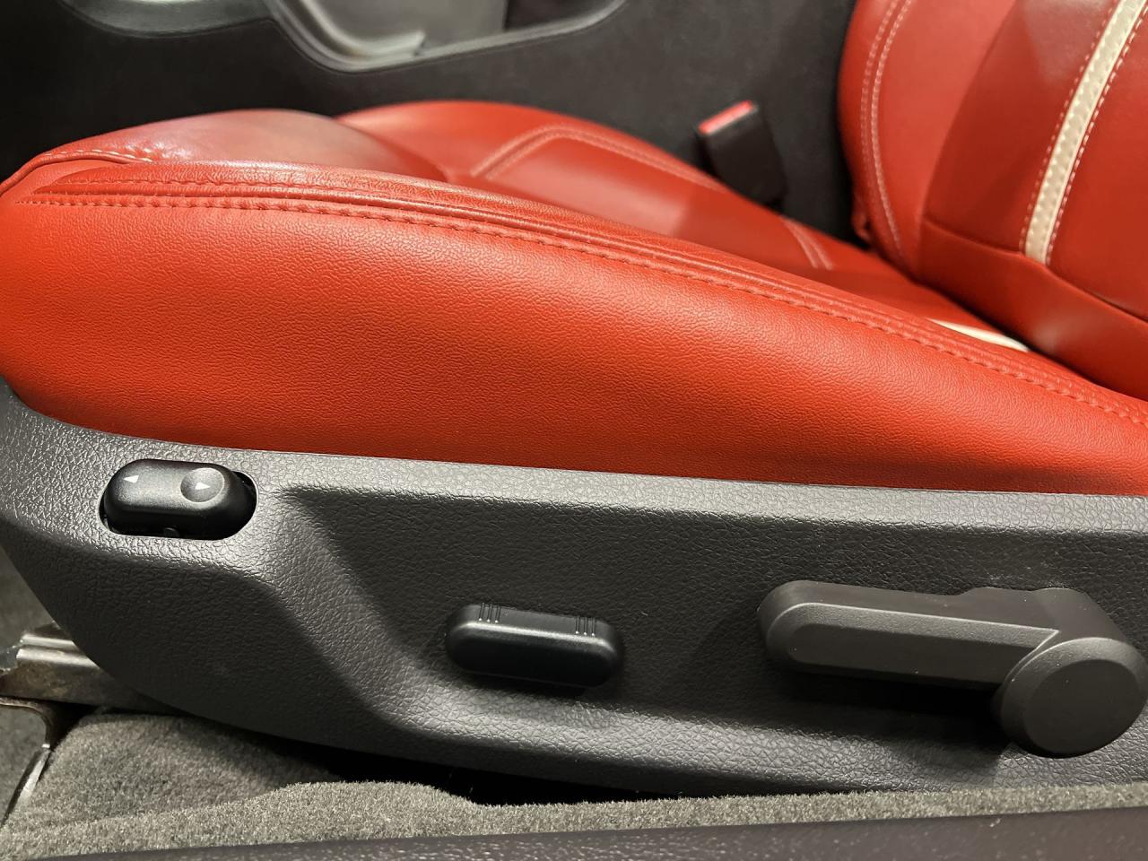 2013 Ford Mustang GT | ONLY 14,000KMS! | 412HP 5.0L | RED LEATHER Photo