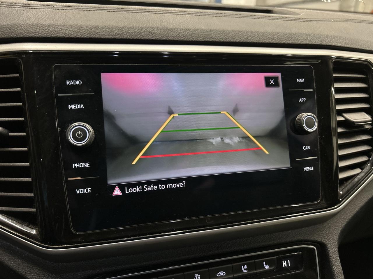 2022 Volkswagen Atlas HIGHLINE AWD | 8-PASS |V6 | LEATHER | PANO ROOF Photo