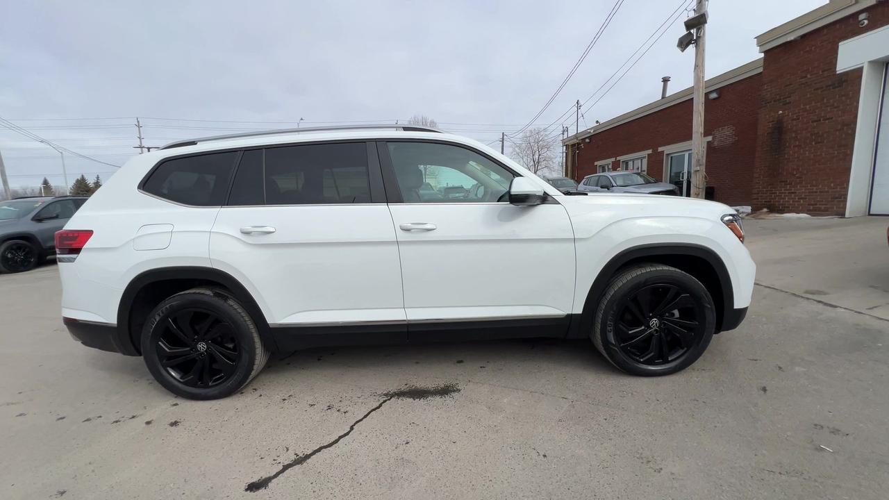 2022 Volkswagen Atlas HIGHLINE AWD | 8-PASS |V6 | LEATHER | PANO ROOF Photo