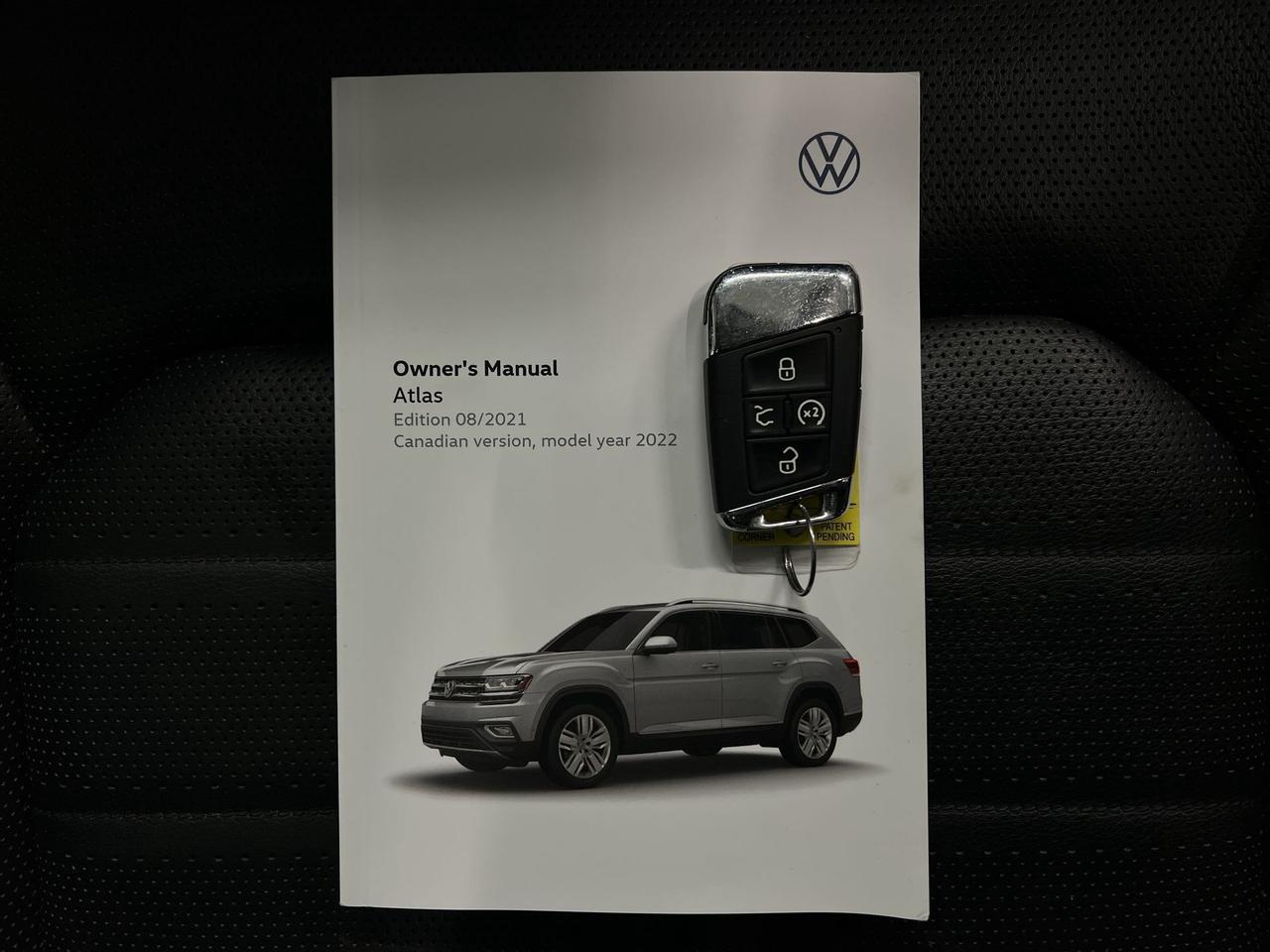 2022 Volkswagen Atlas HIGHLINE AWD | 8-PASS |V6 | LEATHER | PANO ROOF Photo