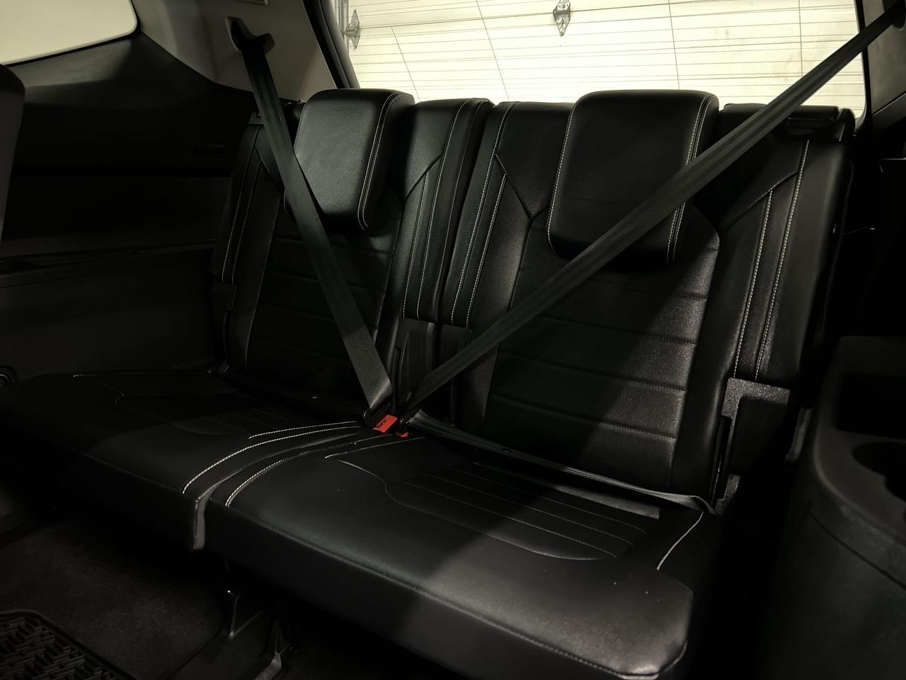 2022 Volkswagen Atlas HIGHLINE AWD | 8-PASS |V6 | LEATHER | PANO ROOF Photo