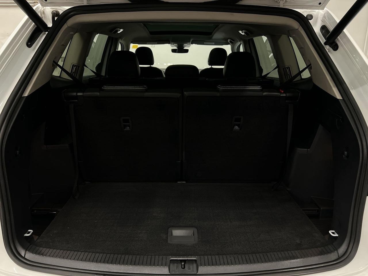 2022 Volkswagen Atlas HIGHLINE AWD | 8-PASS |V6 | LEATHER | PANO ROOF Photo