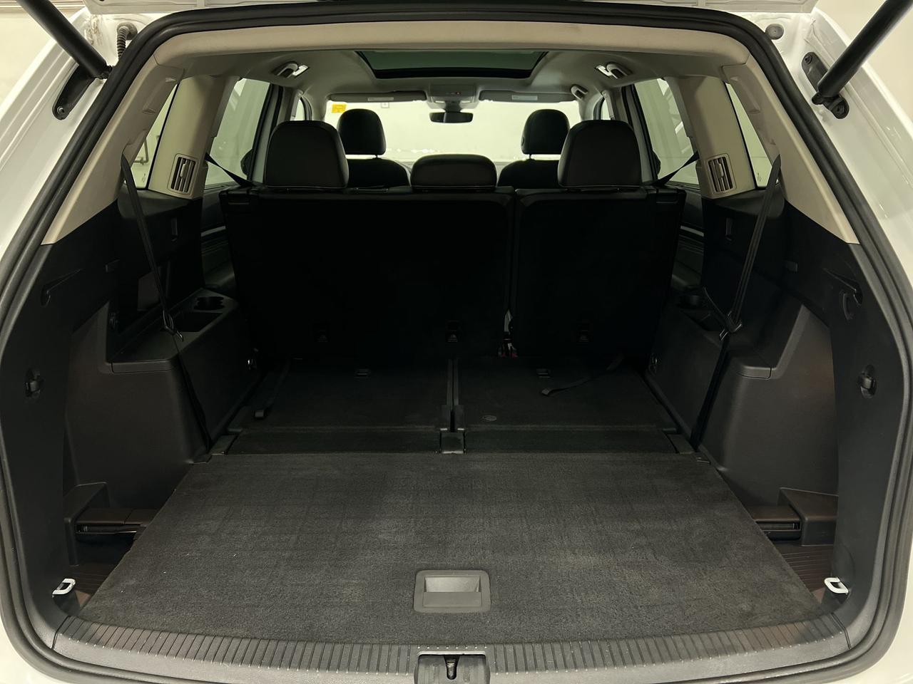2022 Volkswagen Atlas HIGHLINE AWD | 8-PASS |V6 | LEATHER | PANO ROOF Photo