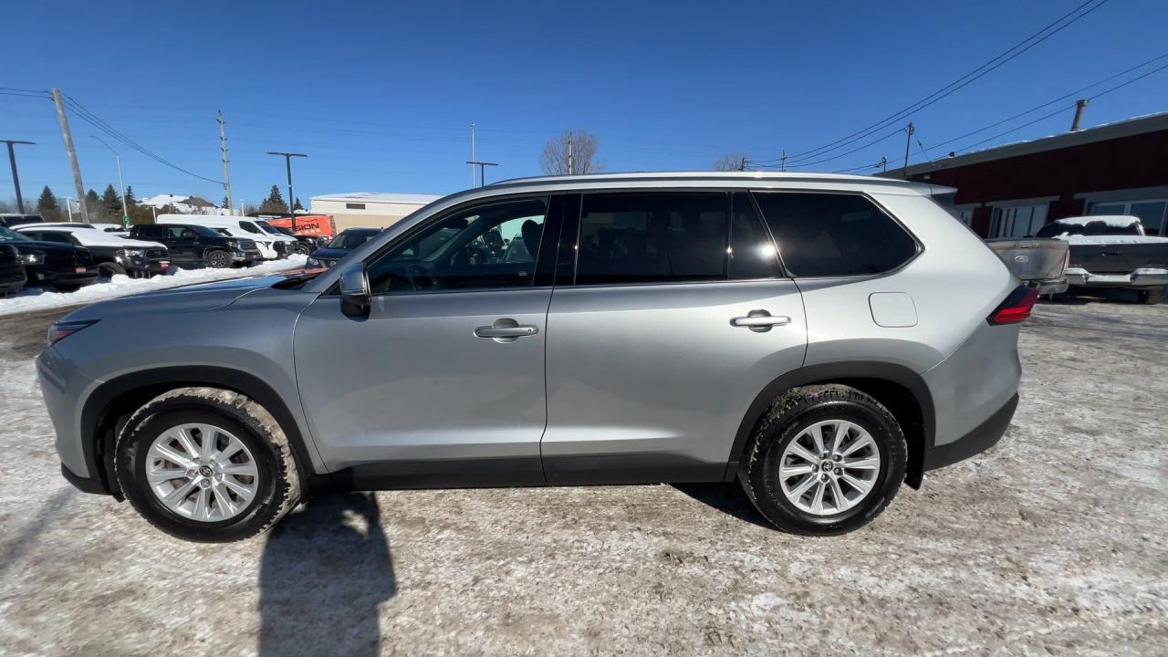 2024 Toyota Grand Highlander >>JUST SOLD Photo4