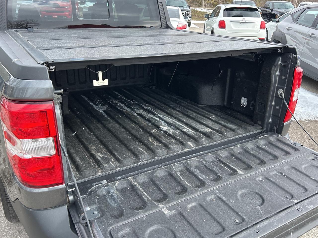2022 Ford Maverick LARIAT FX4, CREW, CLEAN CARFAX, REMOTE START! - Photo #12