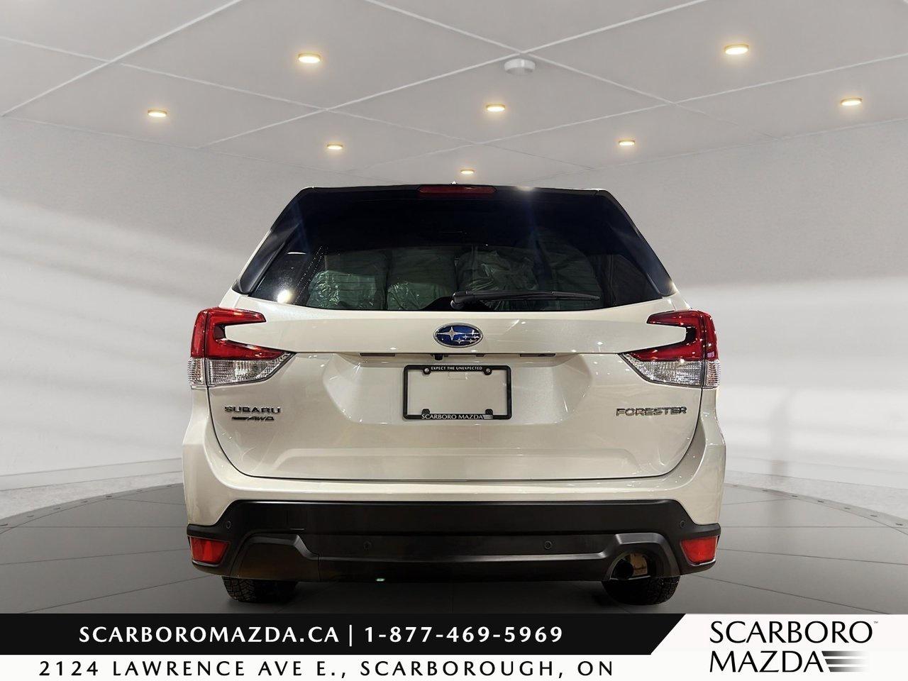 2022 Subaru Forester TOURING Photo4