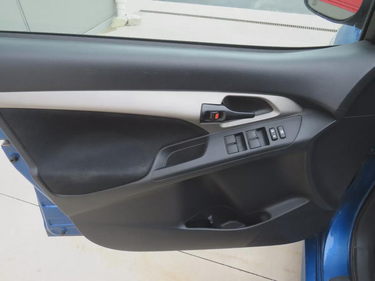 2009 Toyota Matrix Base | Clean Title | No Accidents | Safety Certified | Automatic | CD Player | Power Windows | Power Locks | AC | Cruise Control | Photo