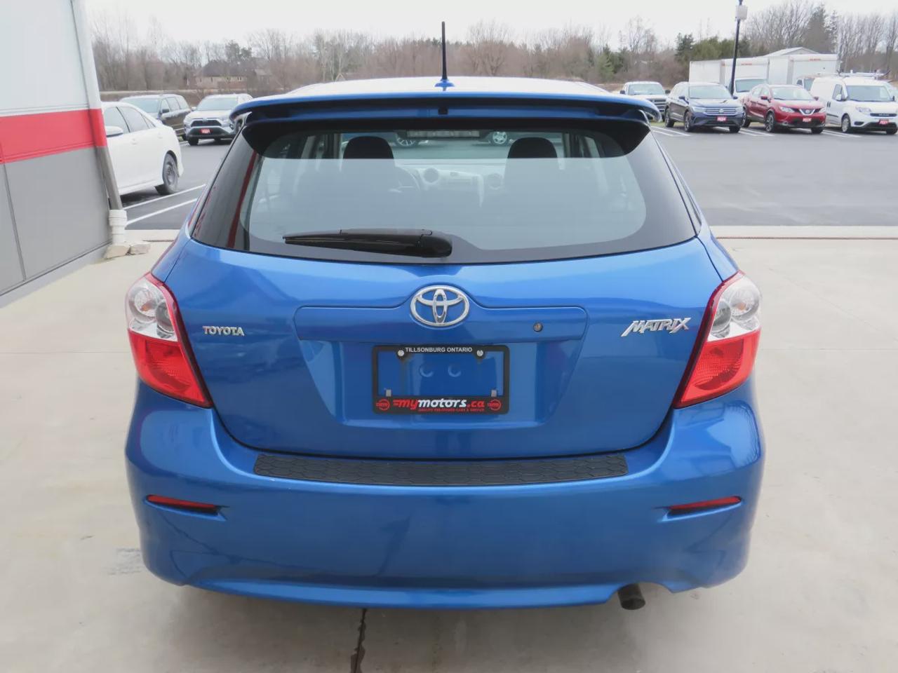 2009 Toyota Matrix Base | Clean Title | No Accidents | Safety Certified | Automatic | CD Player | Power Windows | Power Locks | AC | Cruise Control | Photo