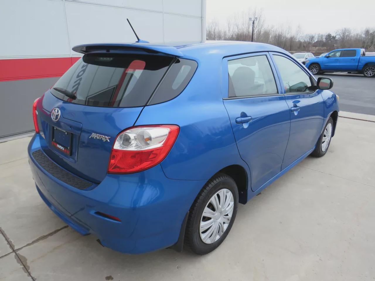 2009 Toyota Matrix Base | Clean Title | No Accidents | Safety Certified | Automatic | CD Player | Power Windows | Power Locks | AC | Cruise Control | Photo