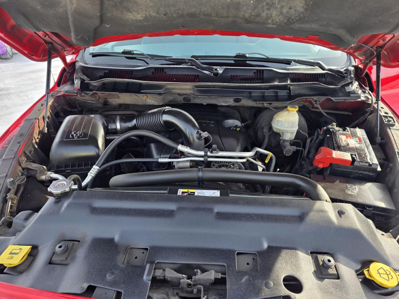 2013 RAM 1500 4WD CREW OUTDOORSMAN Photo