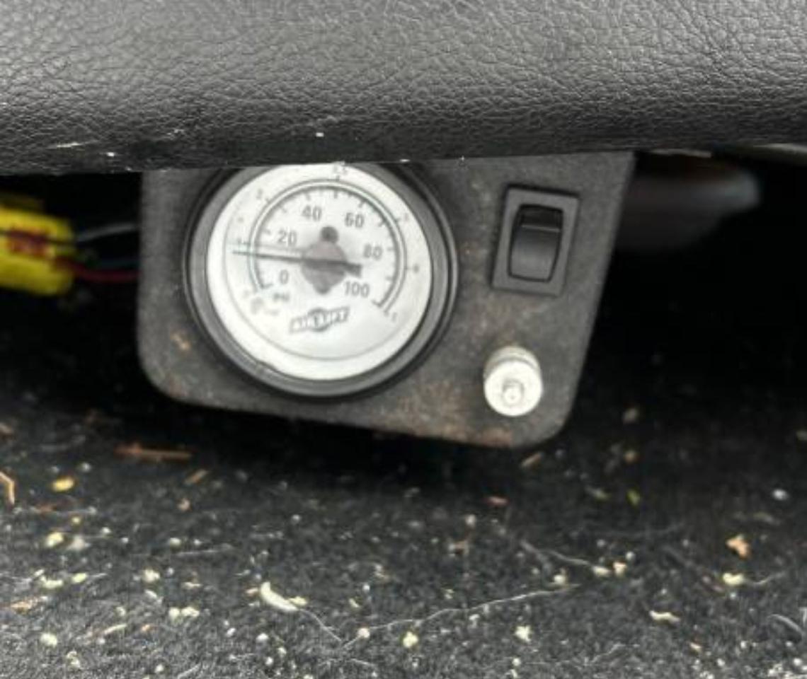 2013 RAM 1500 4WD CREW OUTDOORSMAN Photo