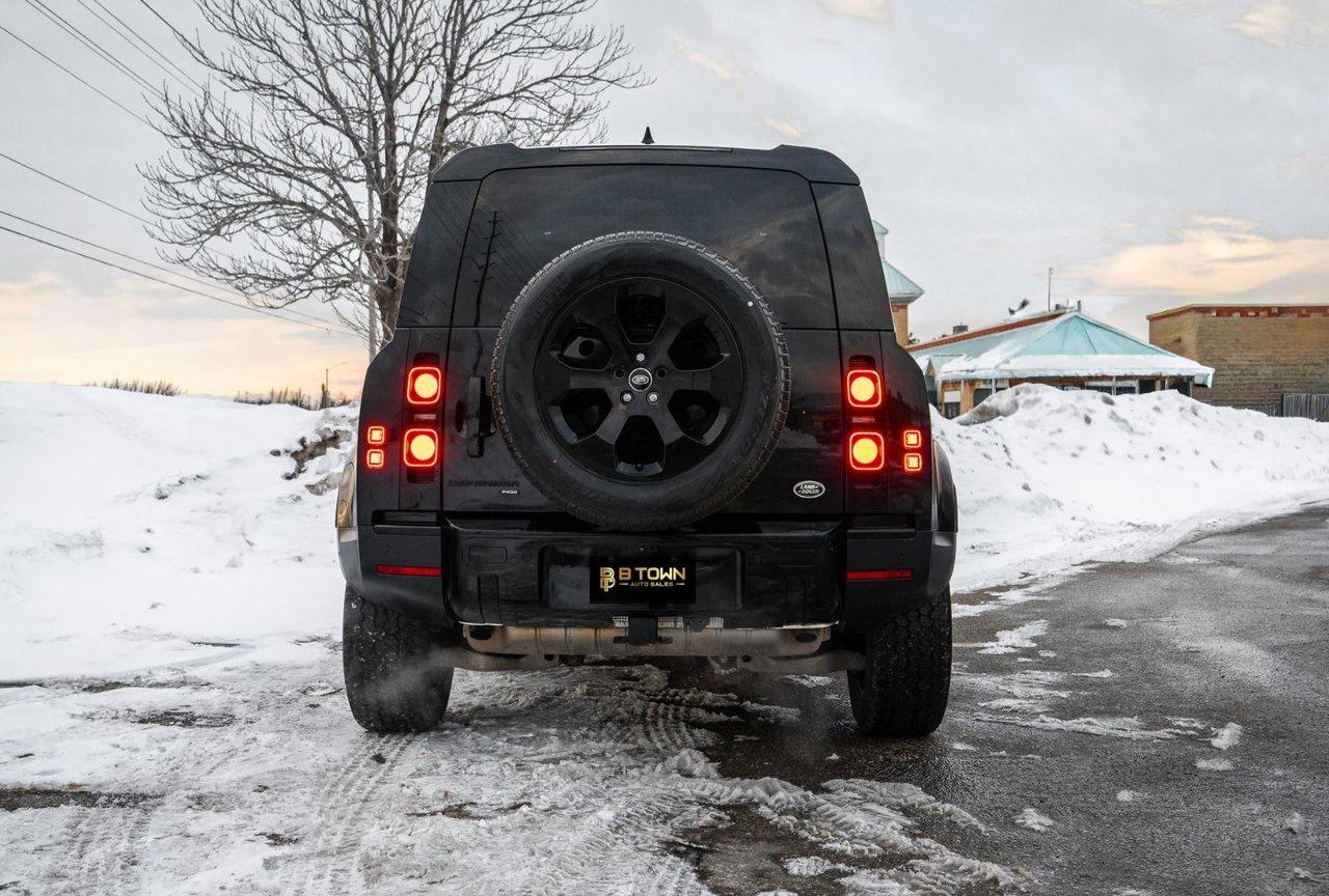 2022 Land Rover Defender SE Photo