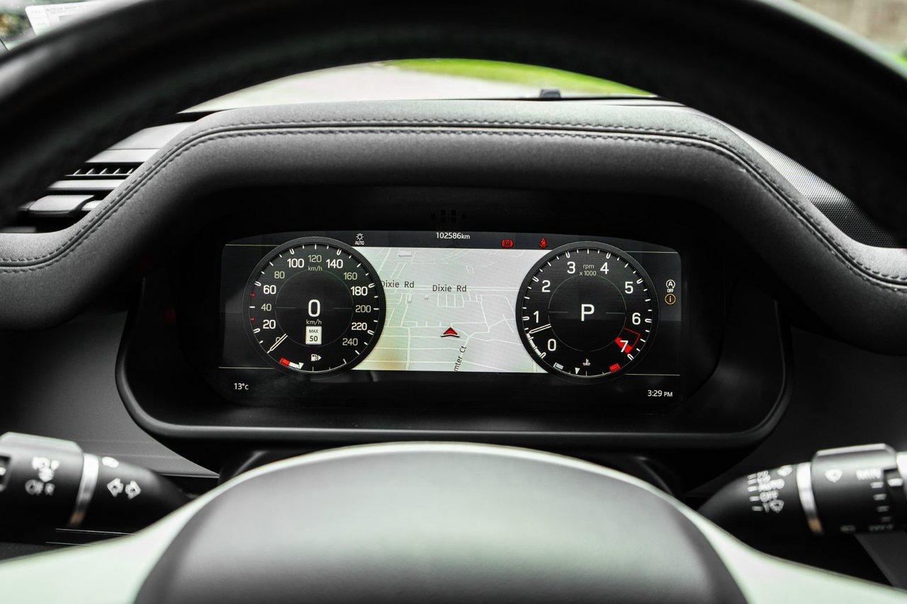 2022 Land Rover Defender 110 SE AWD Photo