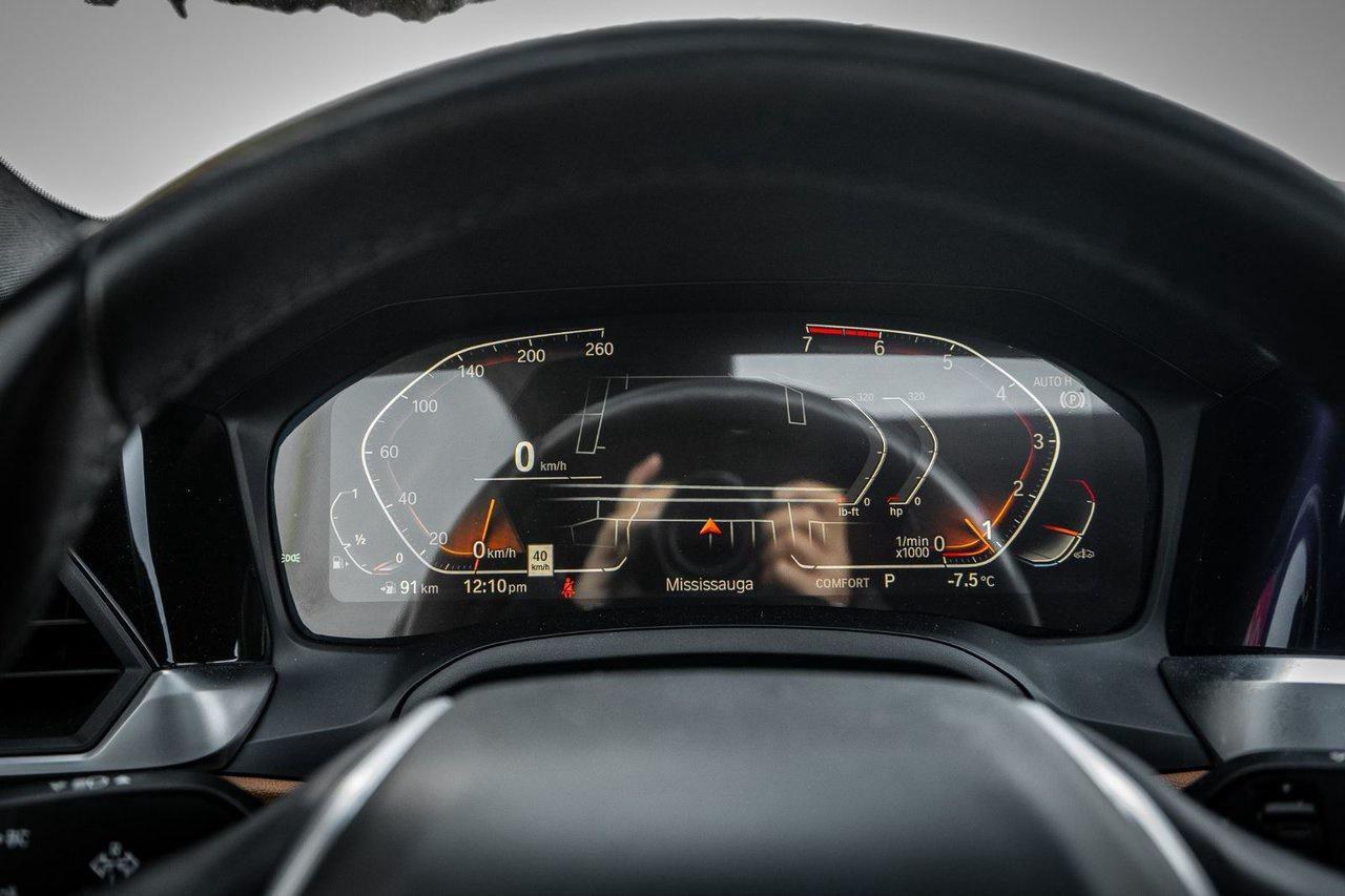 2022 BMW 3 Series 330i xDrive Photo