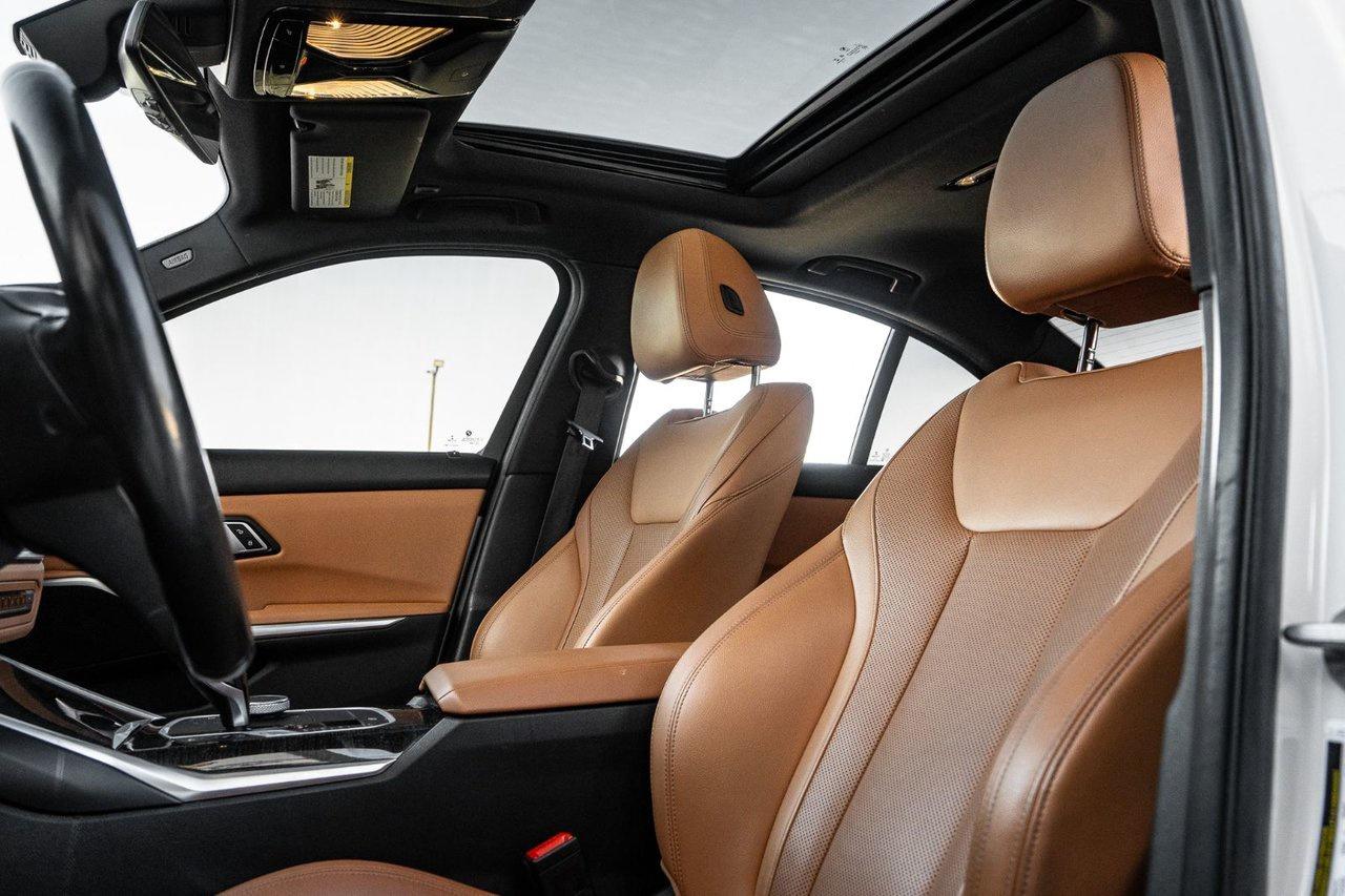 2022 BMW 3 Series 330i xDrive Photo