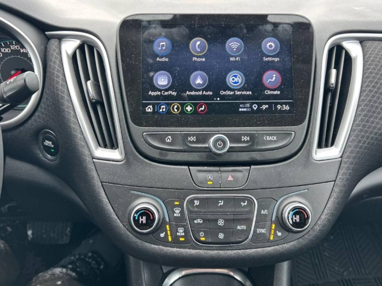 2024 Chevrolet Malibu Midnight Edition  LT, MIDNIGHT EDITIONM ULTRA LOW KM Photo