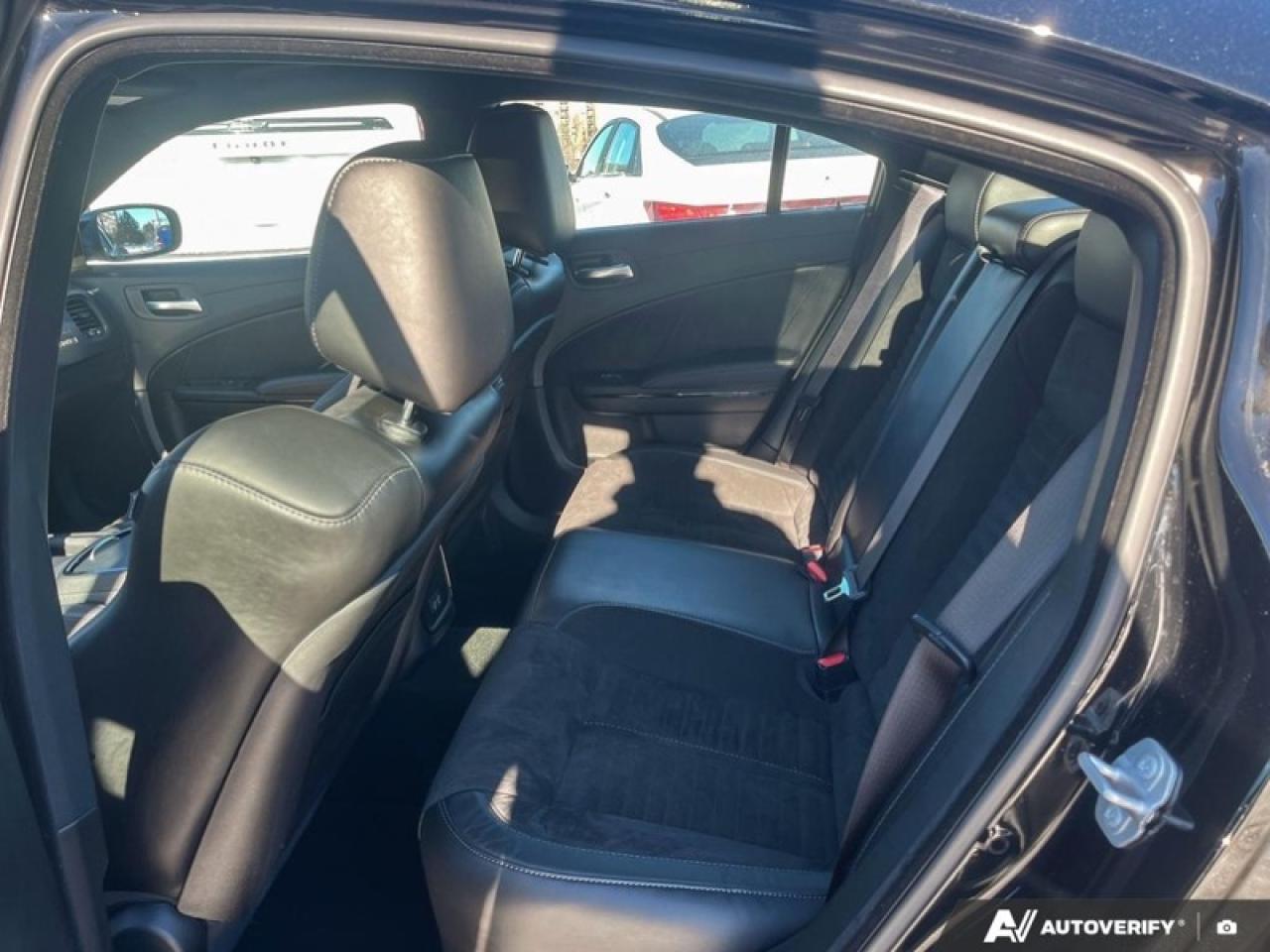 2023 Dodge Charger R/T  5.7 HEMI DAYTONA EDITION Photo