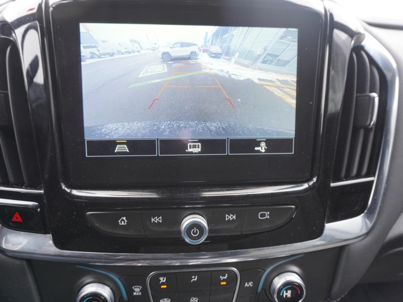 2024 Chevrolet Traverse Limited LT Cloth  - Tow Package Photo