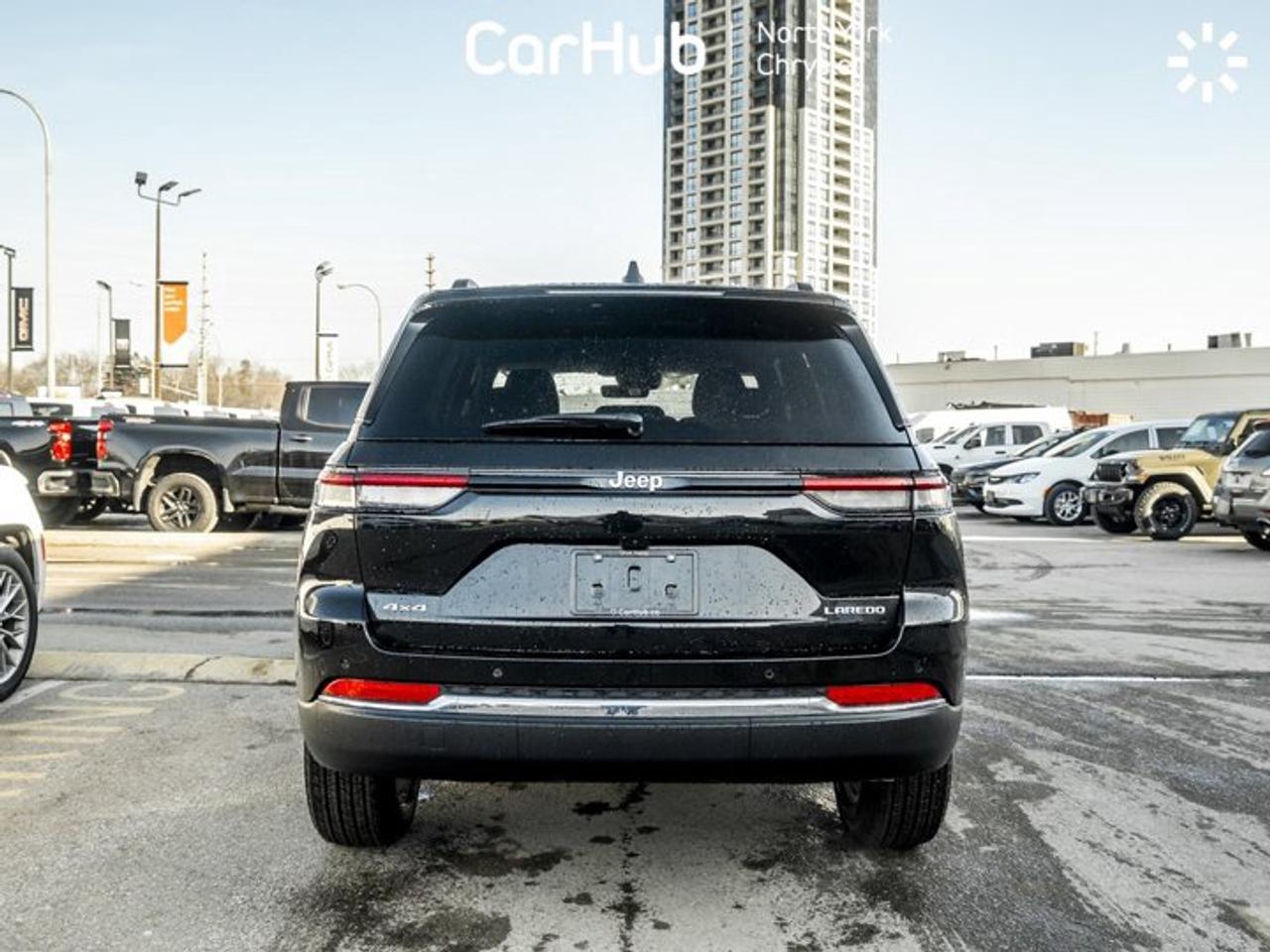 2026 Jeep Grand Cherokee Laredo X Sunroof Uconnect 5 8.4'' Display Heated Seats & Wheel Photo