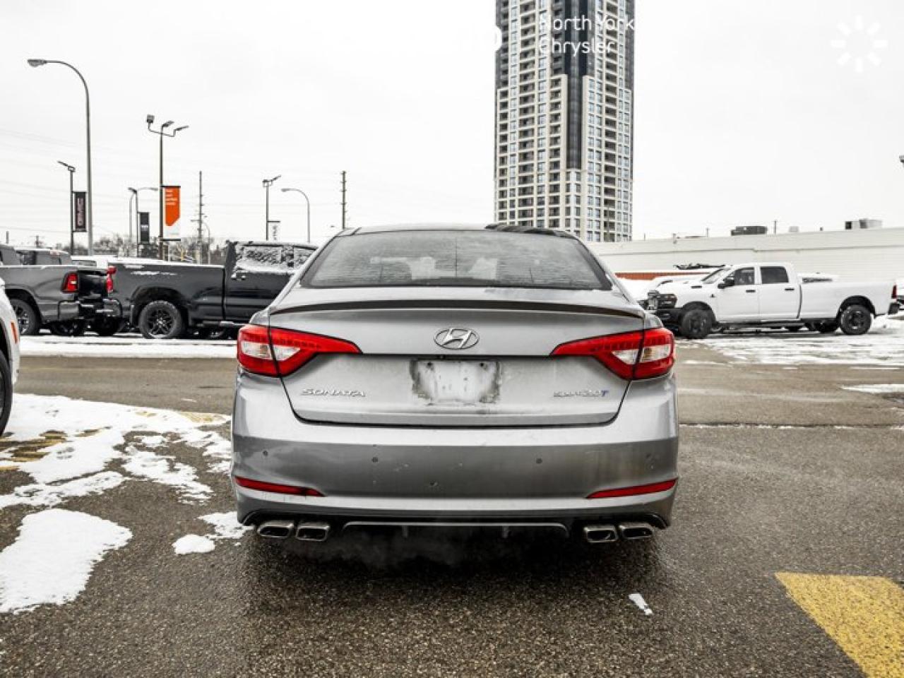 2015 Hyundai Sonata 2.0T Ultimate Panoroof Backup Cam Heated Vented Seats Lane Assist Photo