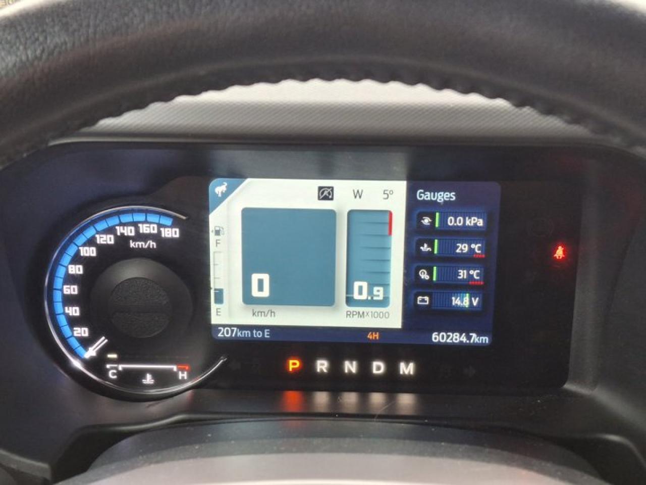 2022 Ford Bronco Black Diamond 4WD | Co-Pilot 360 | Hard Top | Rear Camera | CarPlay + Android | and More ! Photo