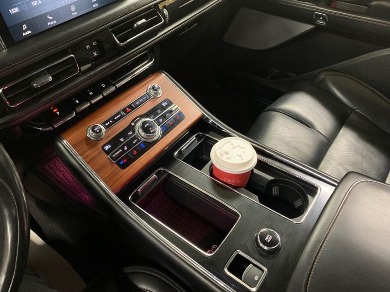 2020 Lincoln Aviator Reserve Photo