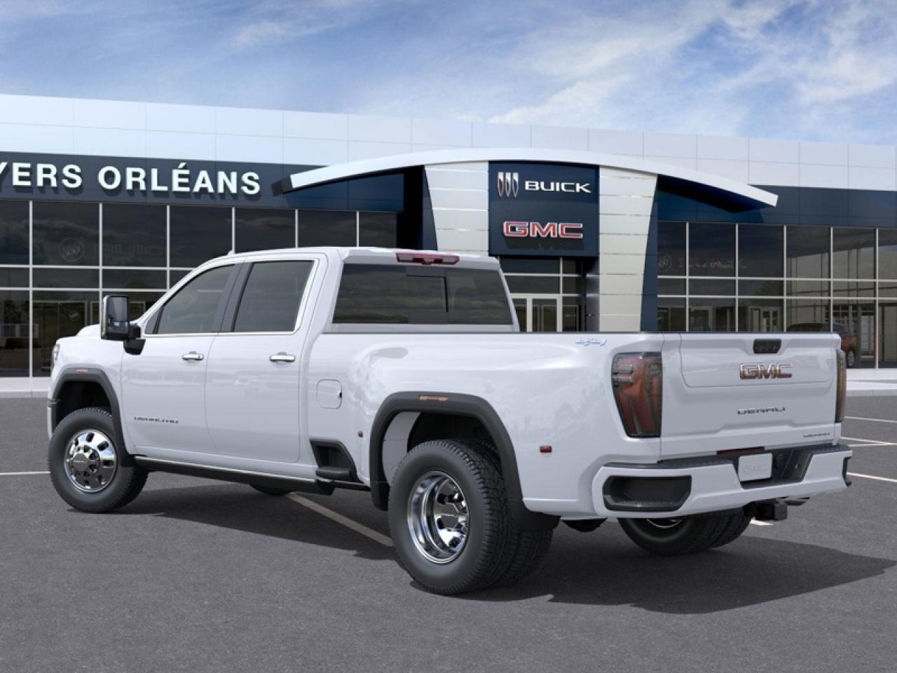 2026 GMC Sierra 3500 HD Denali Ultimate Photo2