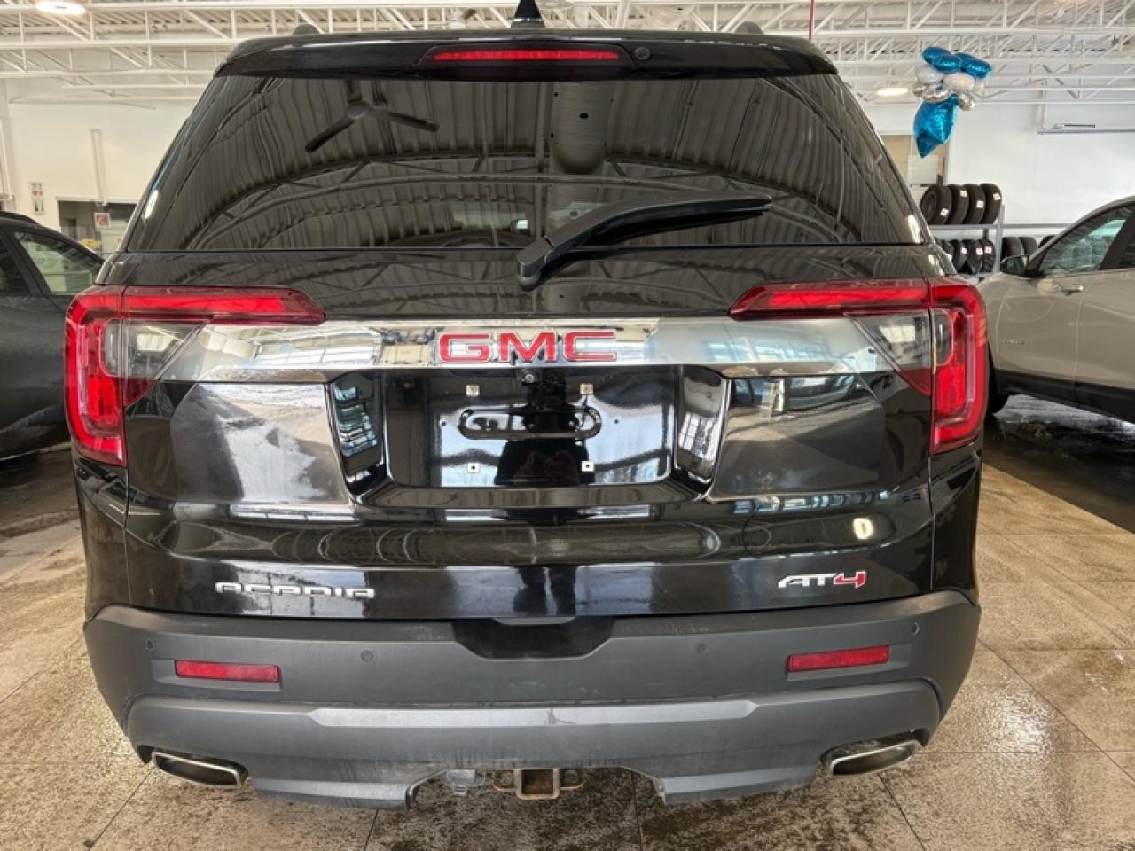 2020 GMC Acadia AT4 Photo3