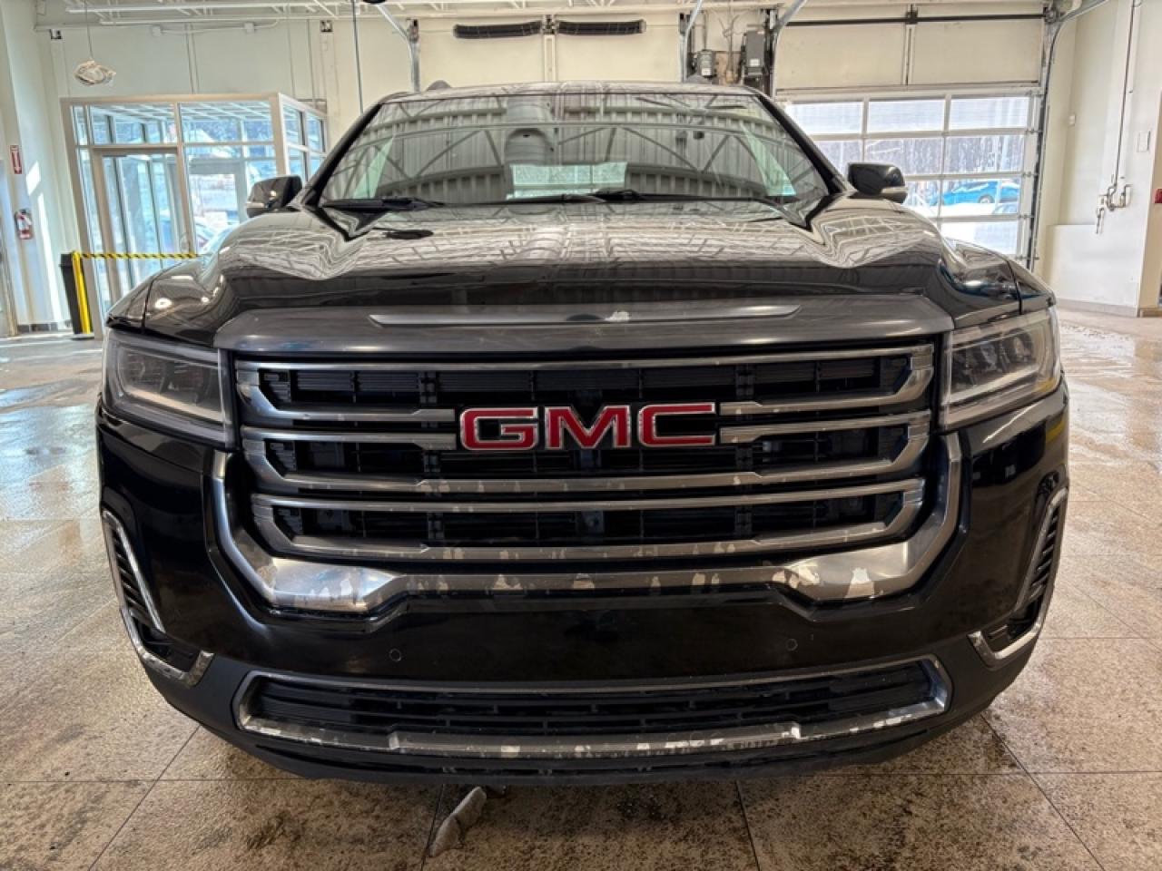 2020 GMC Acadia AT4 Photo