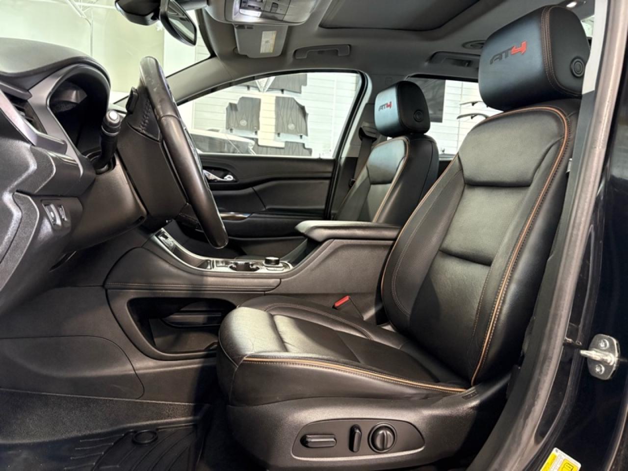 2020 GMC Acadia AT4 Photo