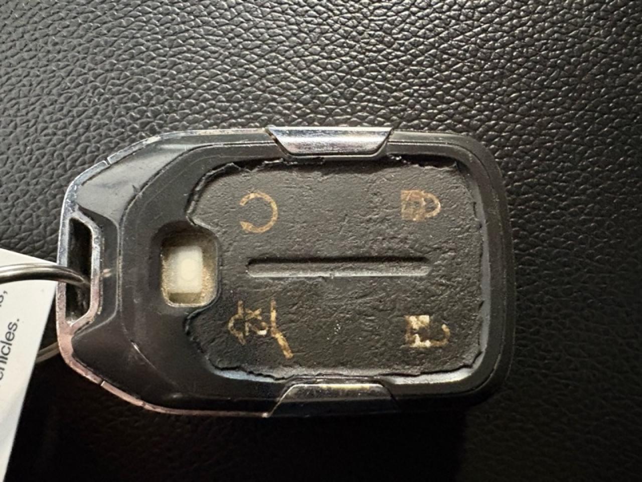 2020 GMC Acadia AT4 Photo