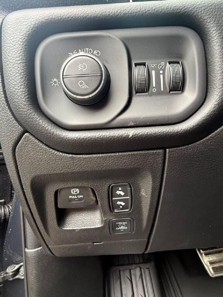 2026 RAM 1500  Photo