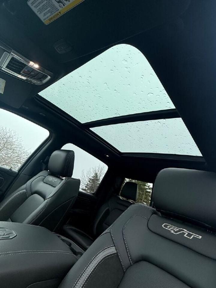 2026 RAM 1500  Photo