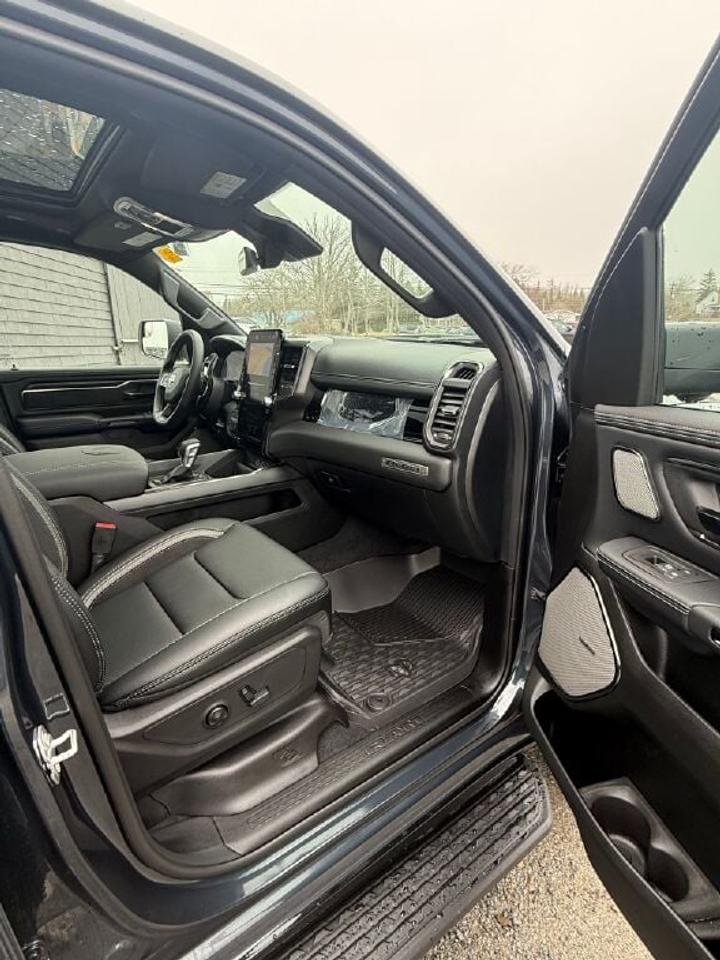 2026 RAM 1500  Photo