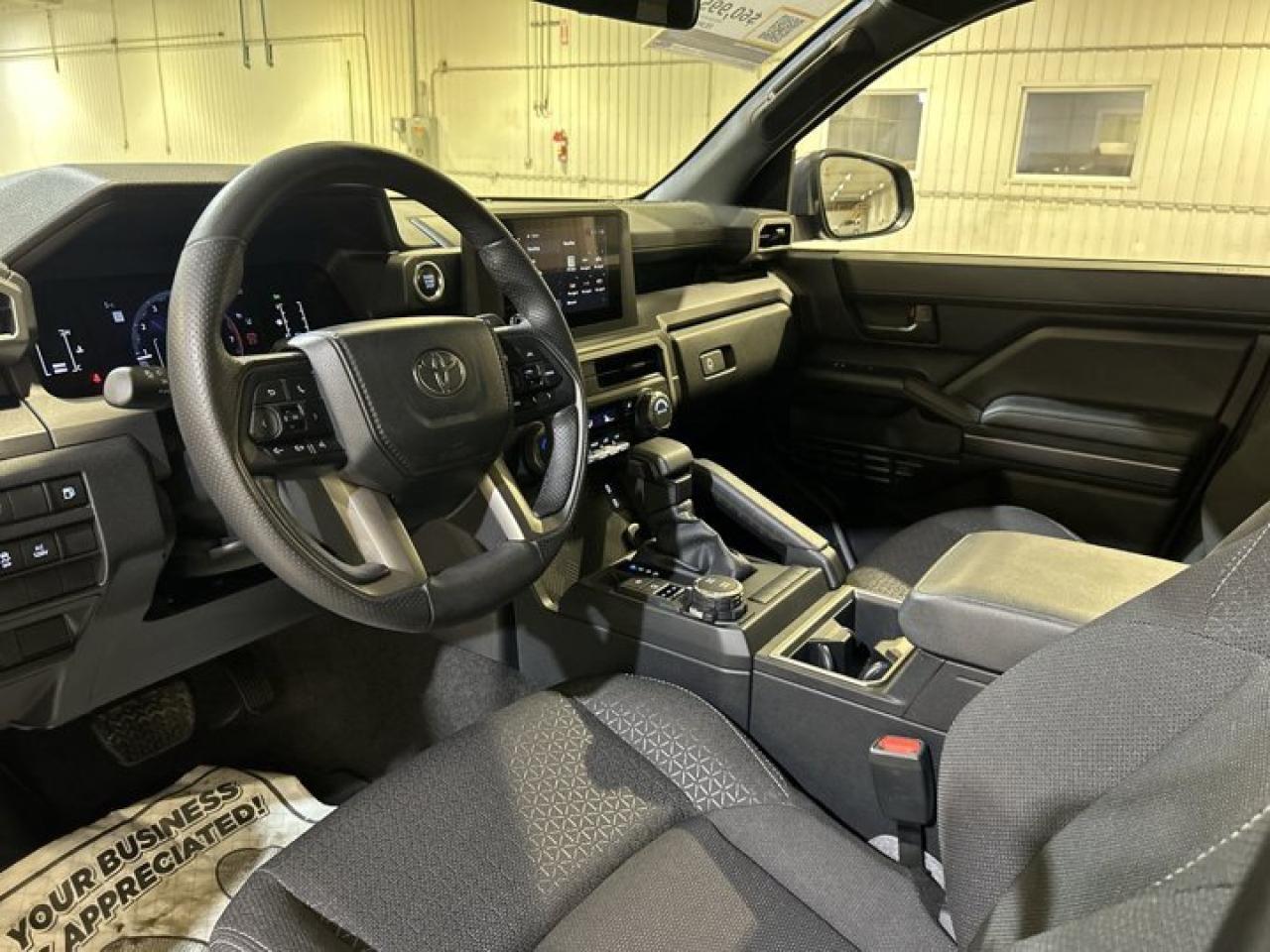 2025 Toyota 4Runner SR5 Photo