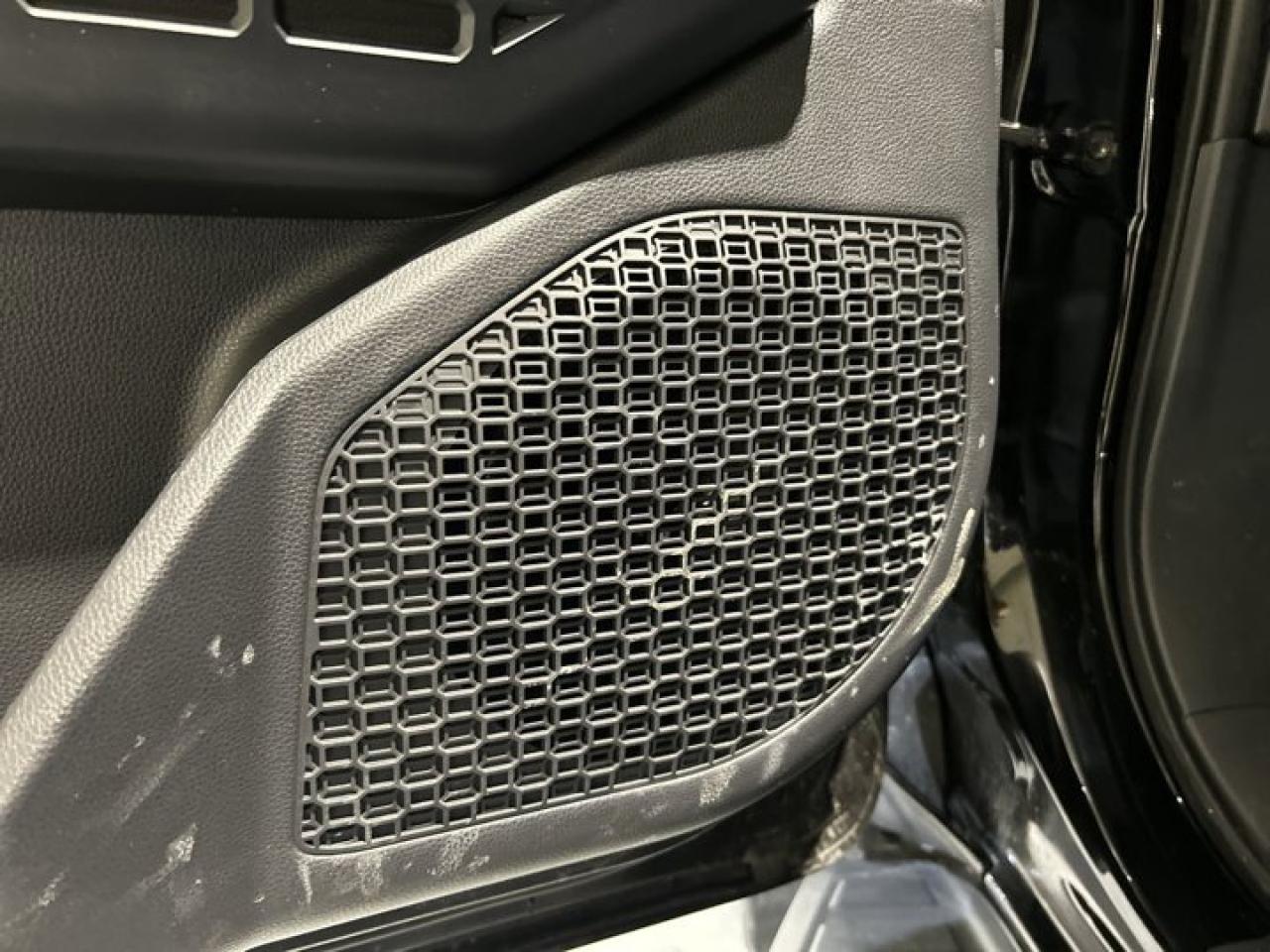 2025 Toyota 4Runner SR5 Photo