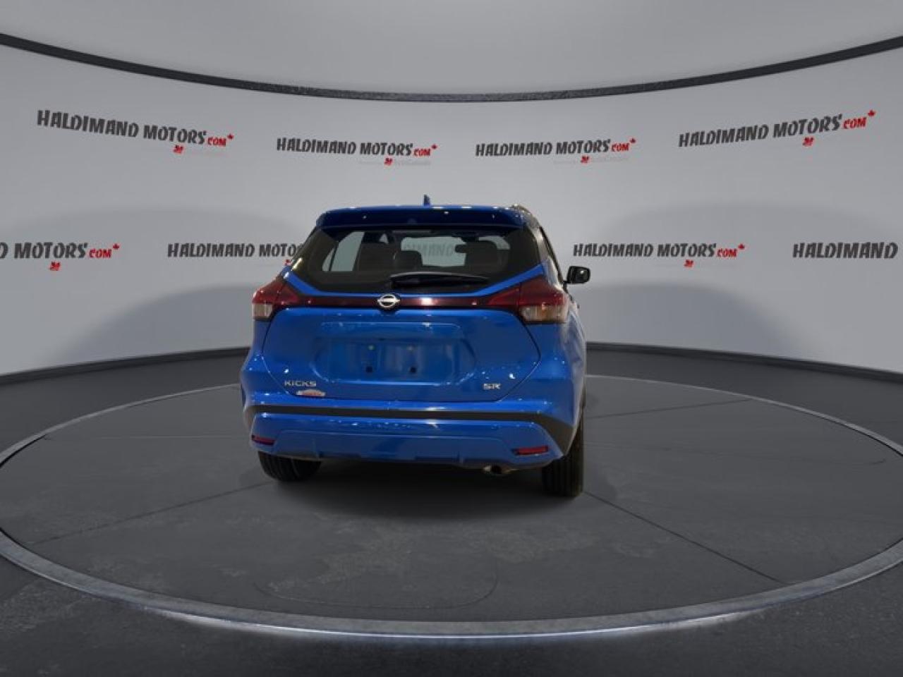 2024 Nissan Kicks SR Photo