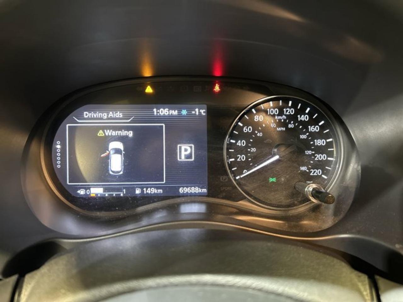 2024 Nissan Kicks SR Photo