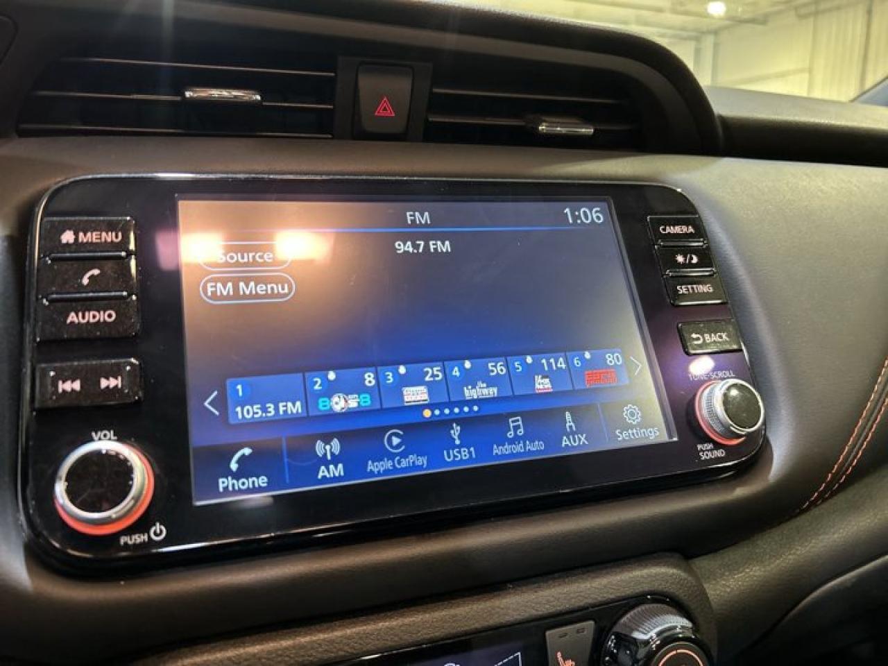 2024 Nissan Kicks SR Photo