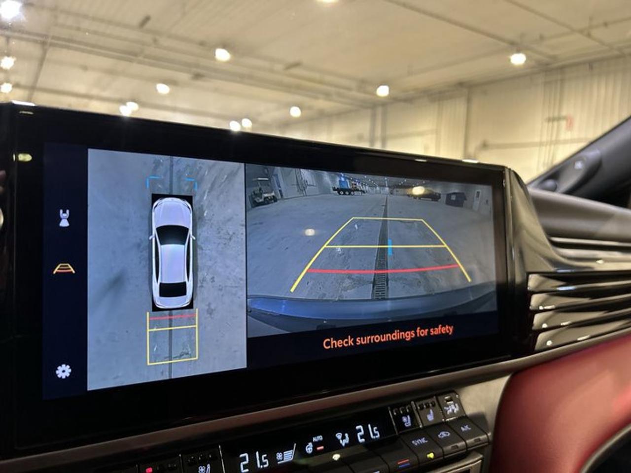 2025 Toyota Camry CAMRY XSE AWD Photo