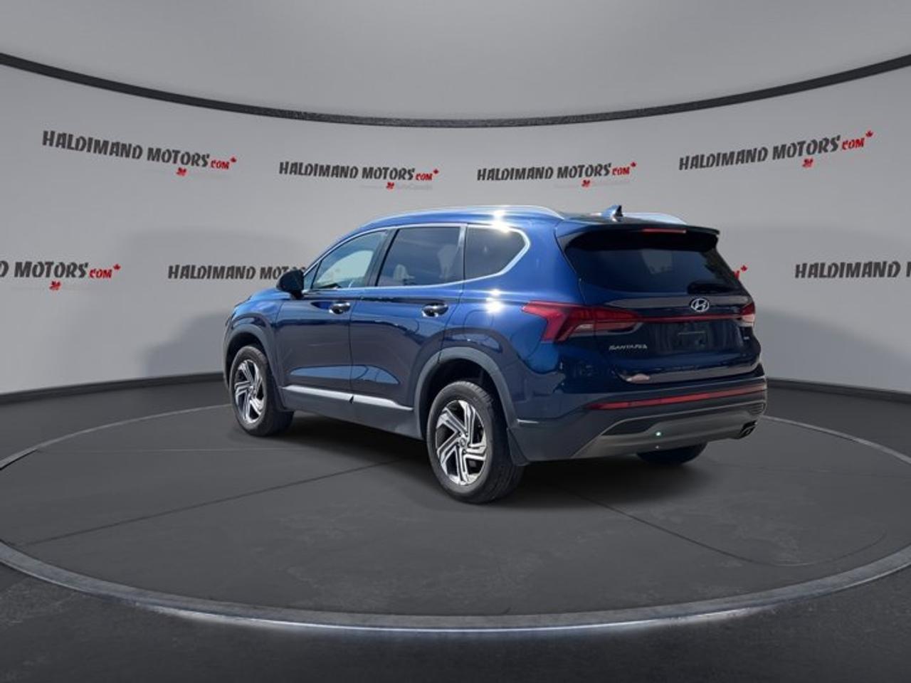 2021 Hyundai Santa Fe Essential AWD Photo