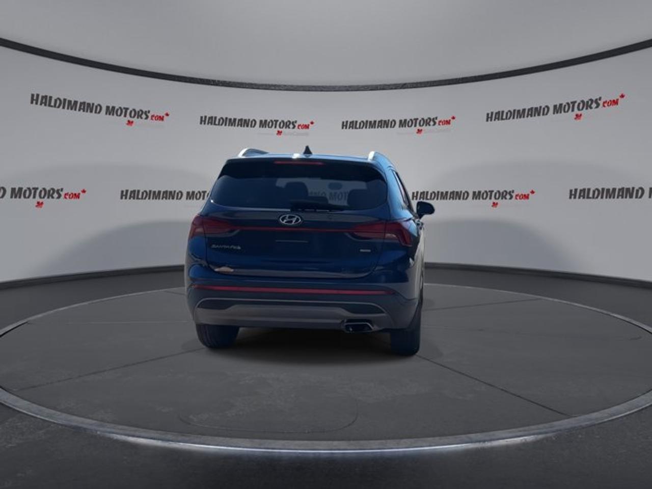 2021 Hyundai Santa Fe Essential AWD Photo