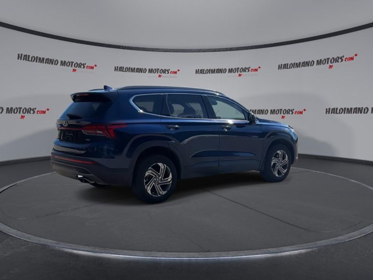 2021 Hyundai Santa Fe Essential AWD Photo