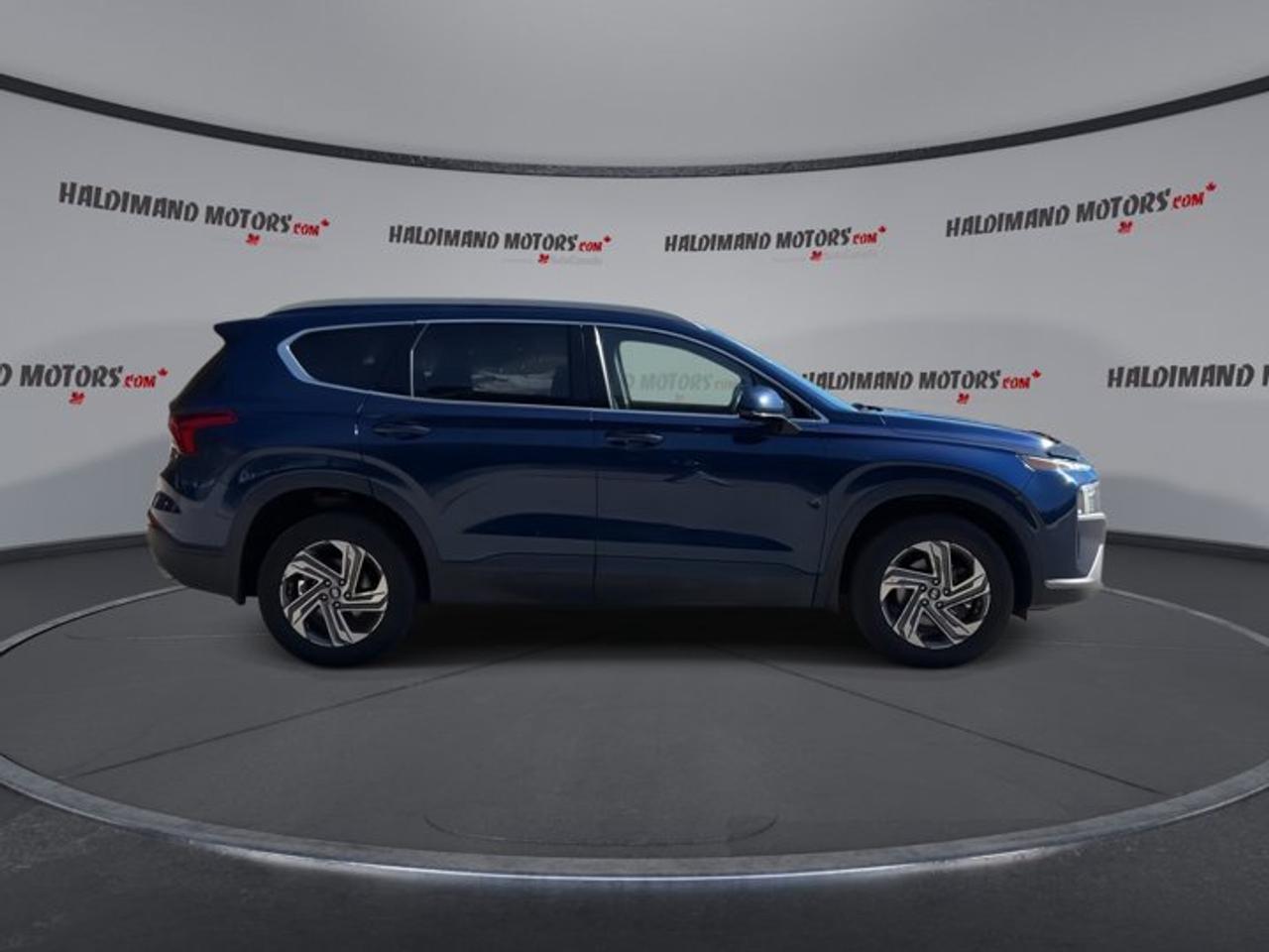 2021 Hyundai Santa Fe Essential AWD Photo
