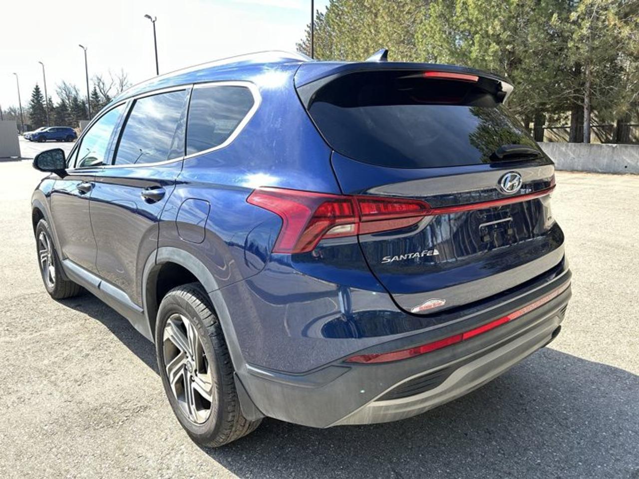 2021 Hyundai Santa Fe Essential AWD Photo
